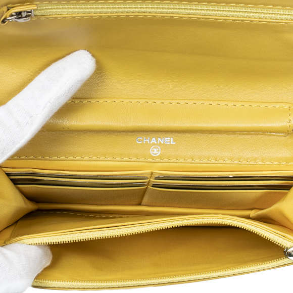 Chanel New Travel Line Wallet On Chain - Picture 7 of 8